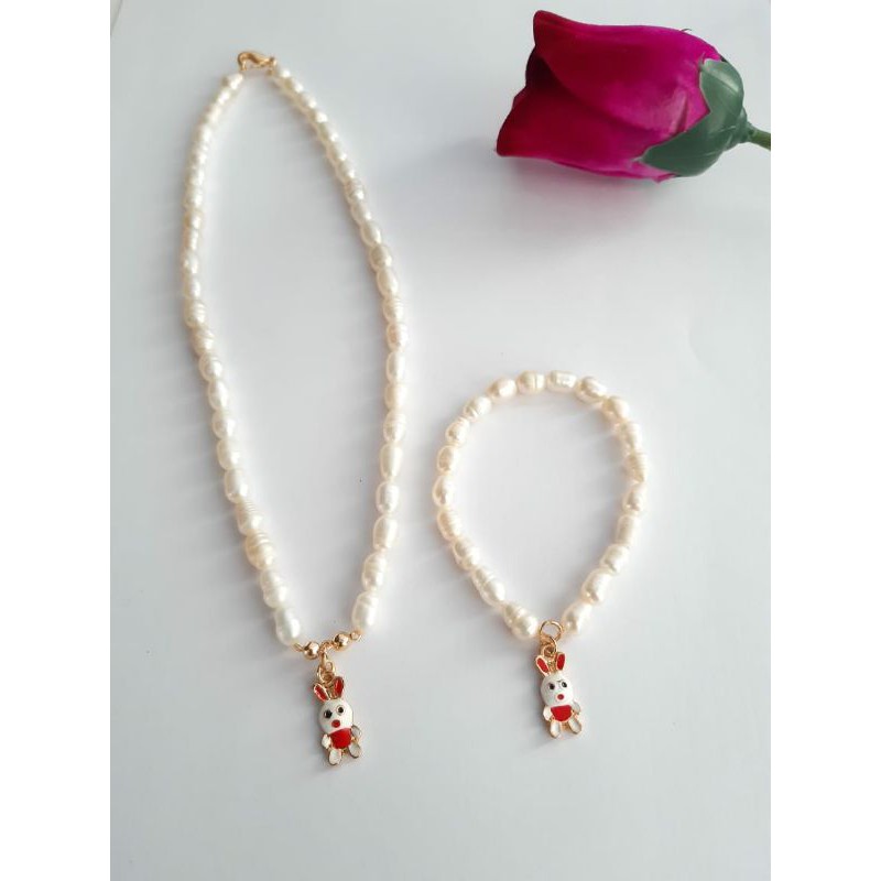 SET KALUNG DAN GELANG ANAK MUTIARA AIR TAWAR LOMBOK WARNA PUTIH