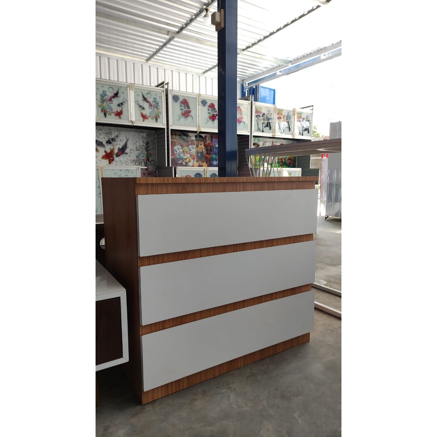 Nakas Custom HPL