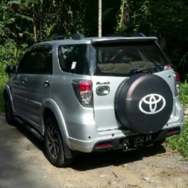 Sarung Ban / Cover Ban Rush Logo Toyota Terios Ecosport Jeep