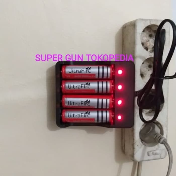 Grosir Charger Batere 18650 Dual Battery Slot Charger Baterai 4 slot Keren