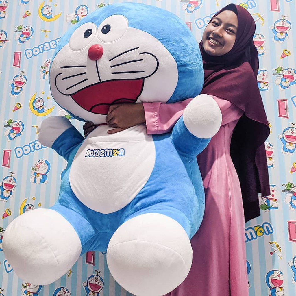 Boneka Doraemon 65 cm