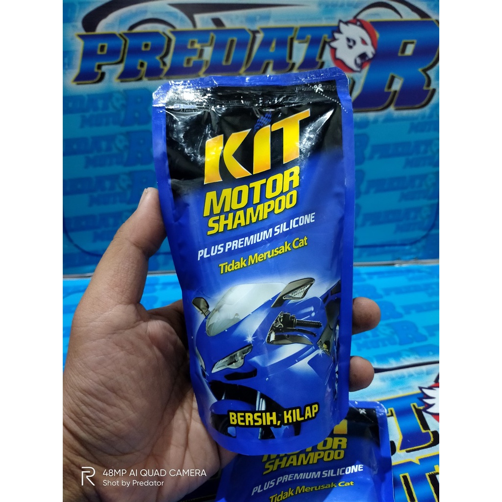 KIT SHAMPOO MOTOR POUCH 200ML +SILICON BERSIH KILAP MELINDUNGI DAN TIDAK MERUSAK CAT