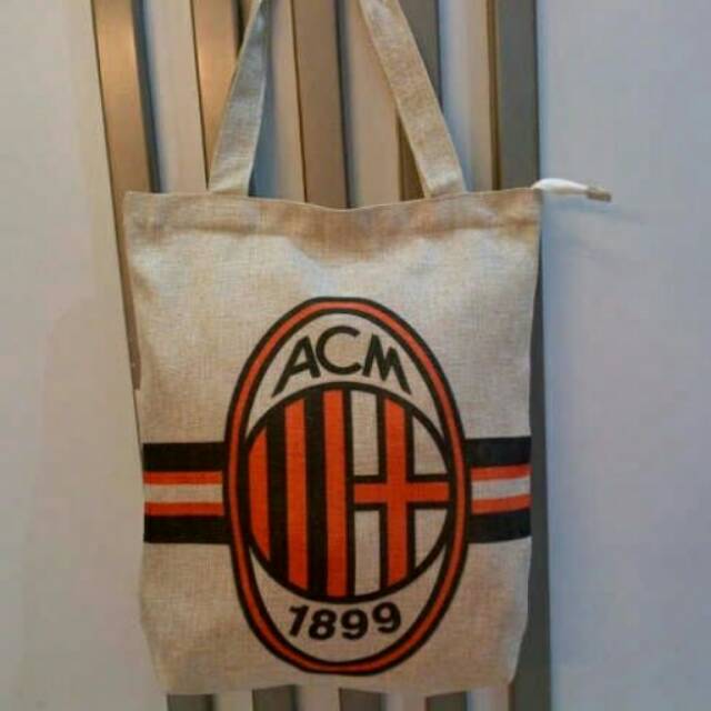 Tas bahu AC Milan