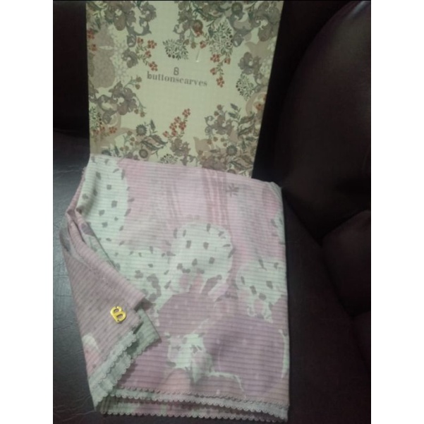 preloved buttonscarves opuntina lilac