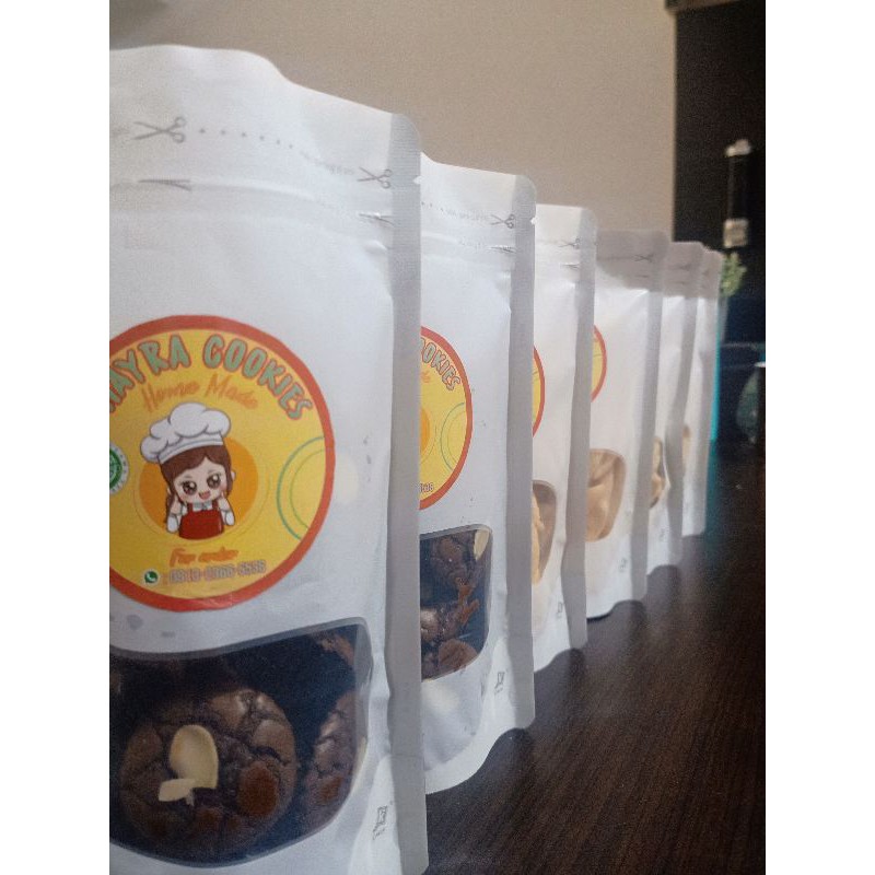

brownies mini dan gabus keju