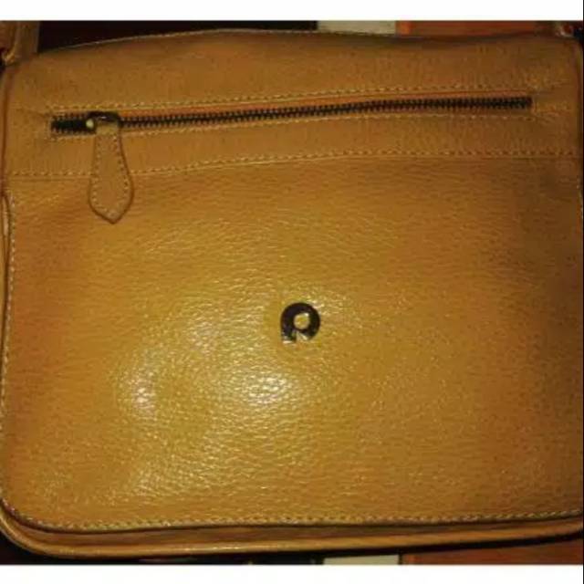 Preloved tas papillon