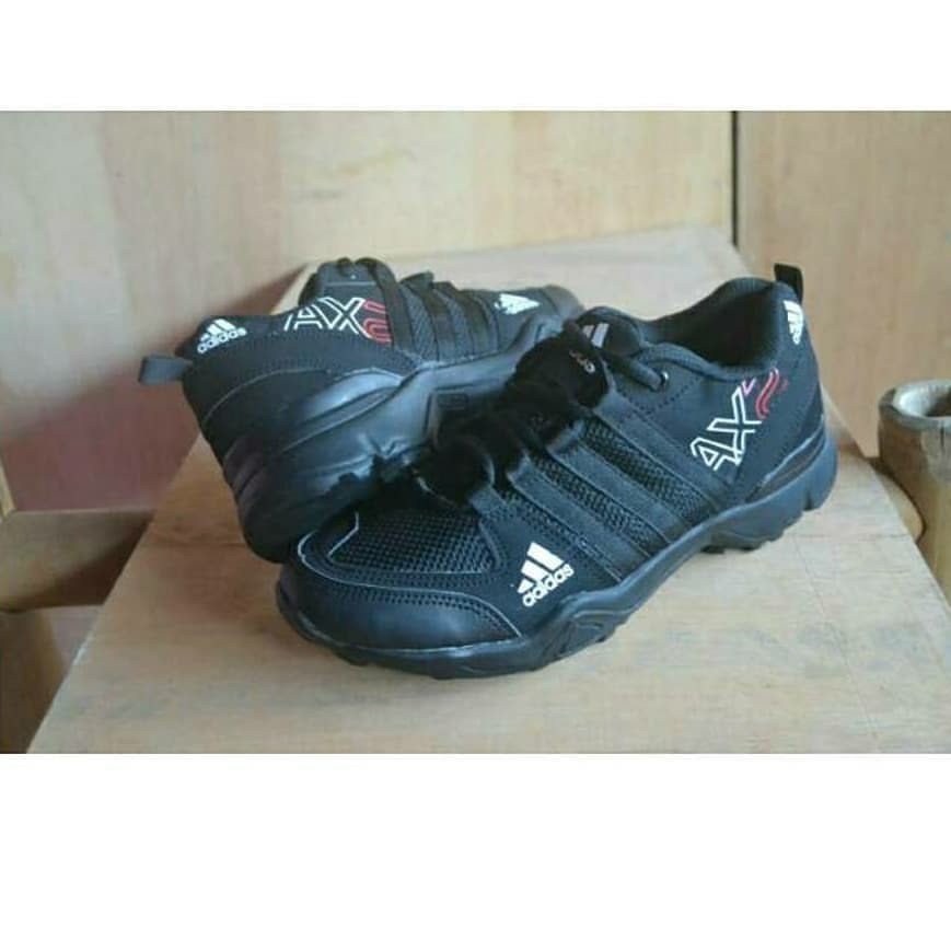 Sepatu adidas ax2