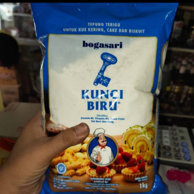 

BOGASARI TEPUNG TERIGU PREMIUM KUNCI BIRU 1KG