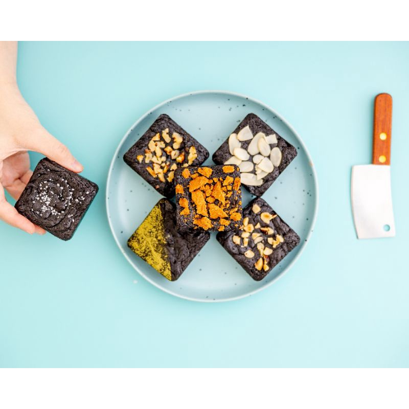 

fudgy brownies / brownies premium / kuro brownies