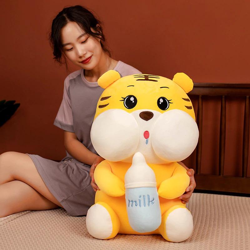 Boneka Kucing Tiger Harimau Lucu Hug Baby Bottle Plush Toy Mainan Boneka Terbaru Bahan Halus Dan Empuk