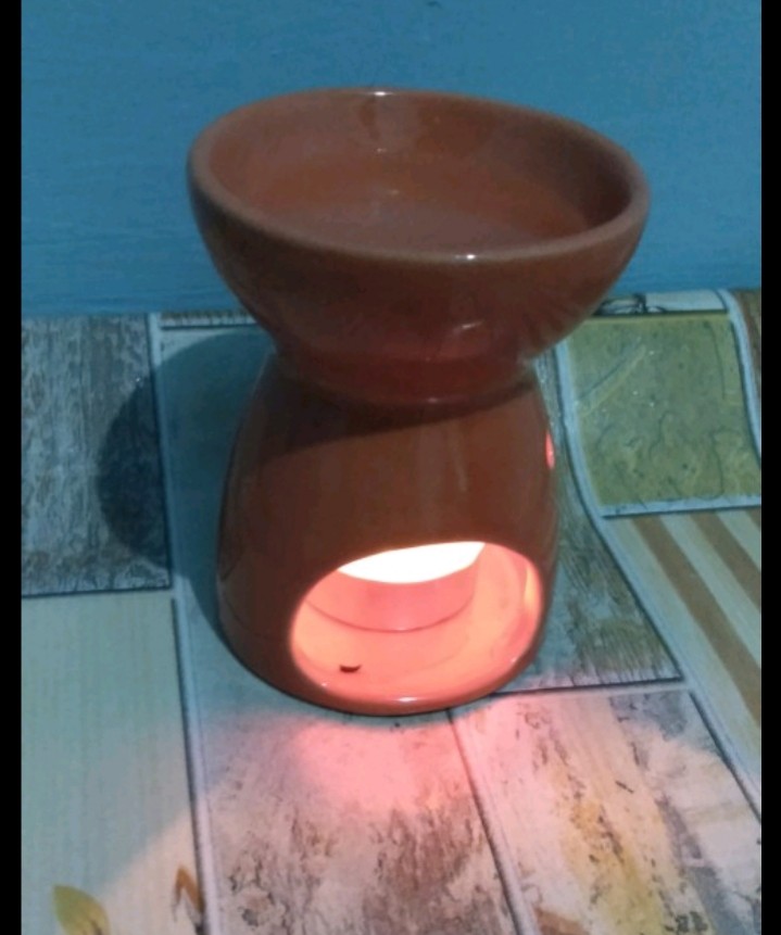 Tungku Aromaterapi Keramik Full Glasir