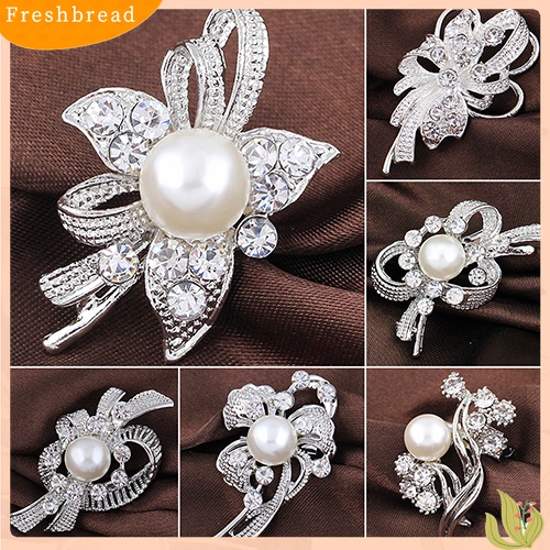 [ TERLARIS]New Bridal Bouquet Rhinestone Crystal Brooch Pin Silver Pearl Brooches Flower