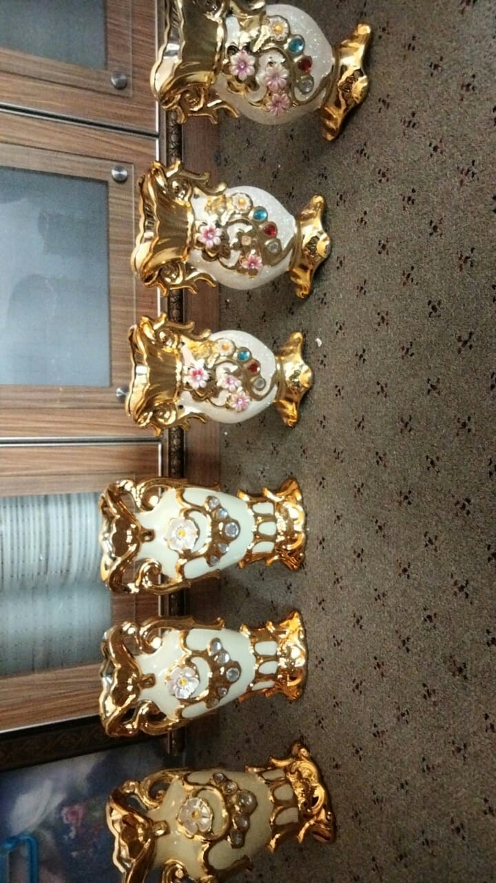 Pajangan Lemari Kaca-jual Pajangan Keramik Import- Patung Keramik-hiasan Murah-dekorasi Rumah