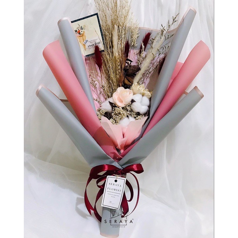 buket bunga kering pink-abu