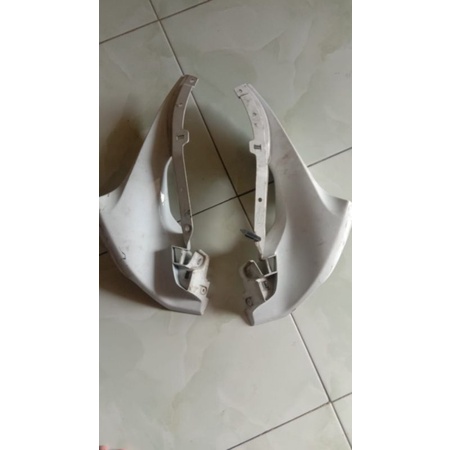 fairing atas pipi CBR 150 CBU