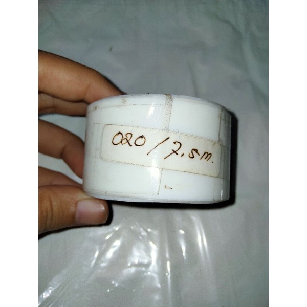 Mika / sendaren / sawangan