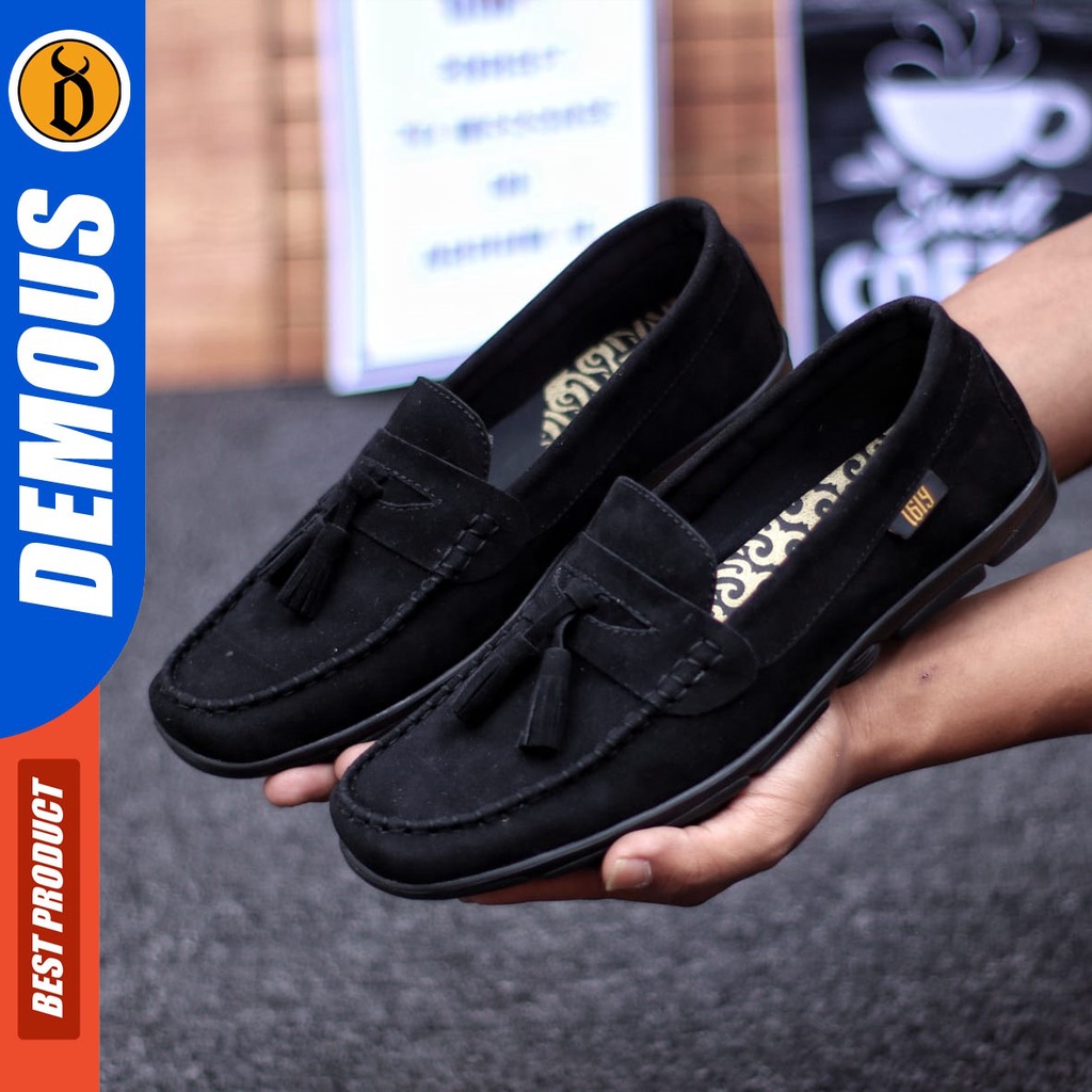 DEMOUS Eyki - Sepatu Slip On Pria Casual