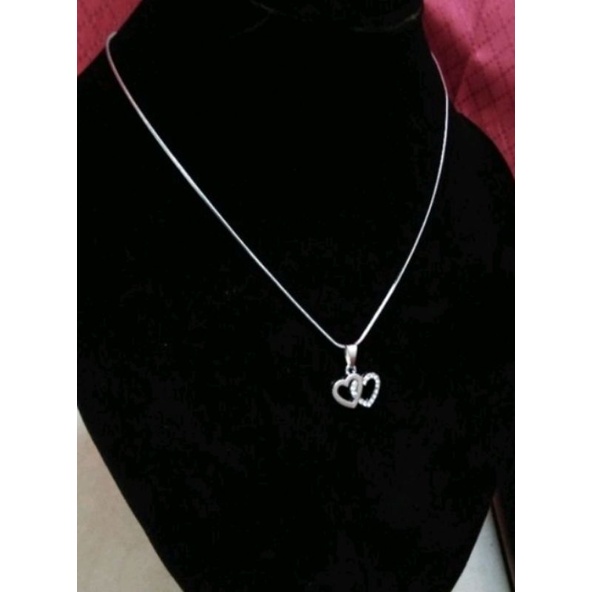 KALUNG BELUT BULAT TITANIUM SIVER LIONTIN LOVE DOBEL WANITA