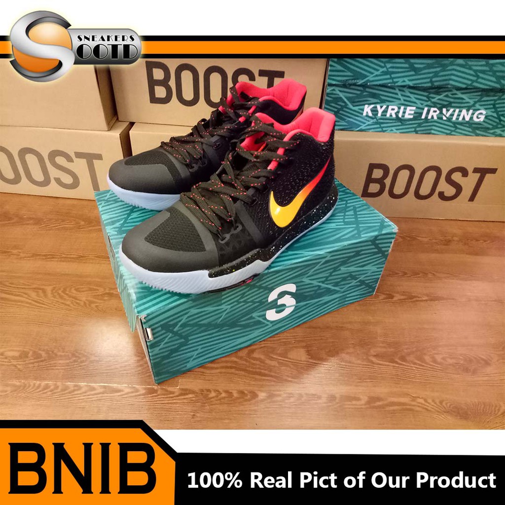 Sepatu basket Nike Kyrie 3 PE - hitam merah