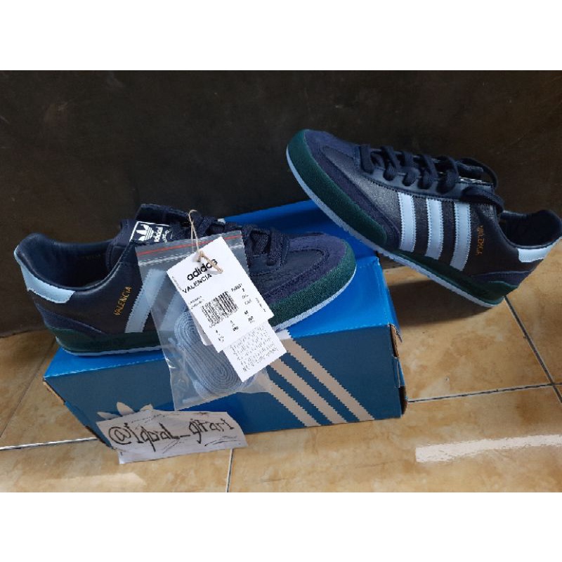 Adidas Valencia
