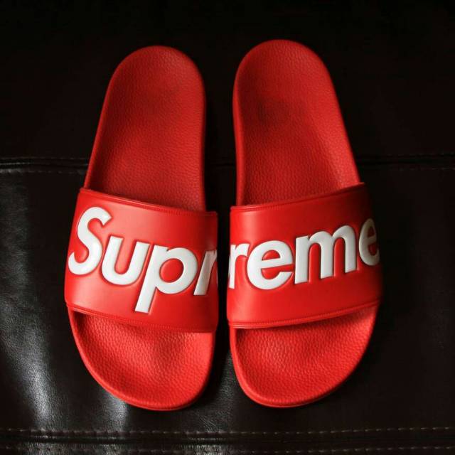 nike supreme slides