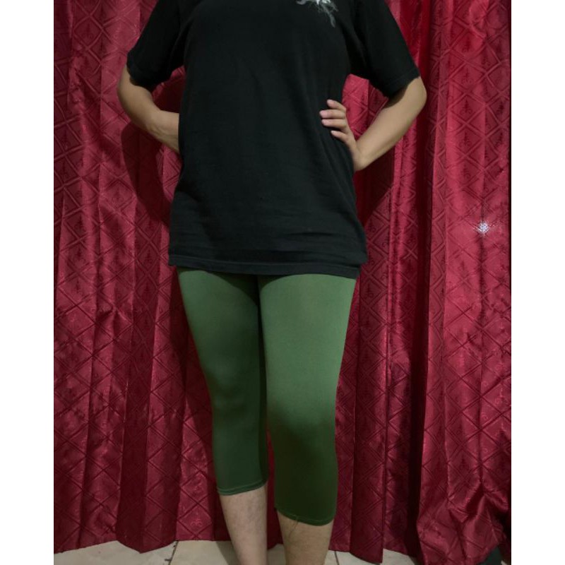 Legging Pendek Standar/Celana Senam Pendek