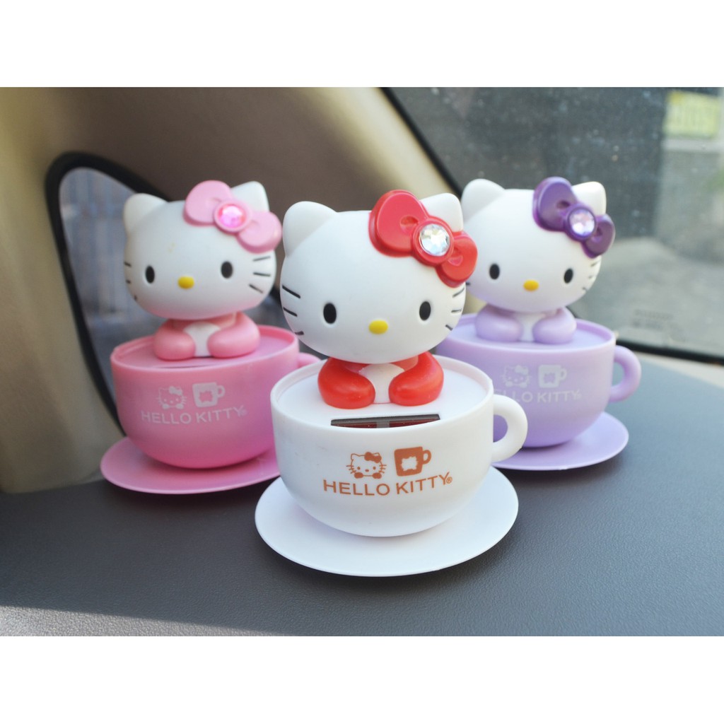 Pajangan Mobil Goyang Solar Hello Kitty Cup
