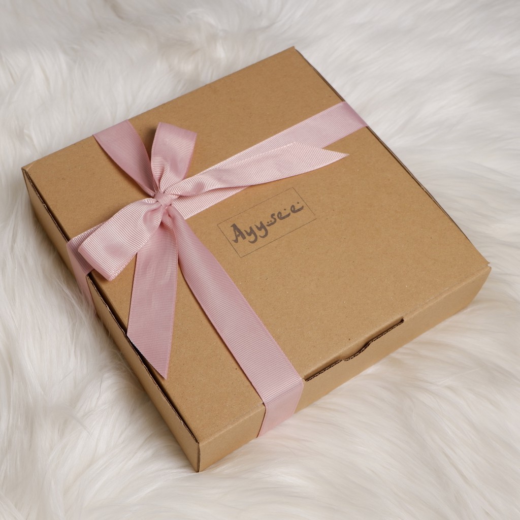 Jual [EXTRA] BUBBLE WRAP, GIFT BOX, KARTU UCAPAN [ WAJIB BACA DESKRIPSI