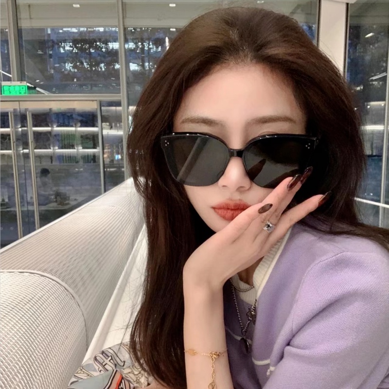 We Flower Kacamata Hitam Polarized Pelindung UV Gaya Korea Untuk Pria Dan Wanita