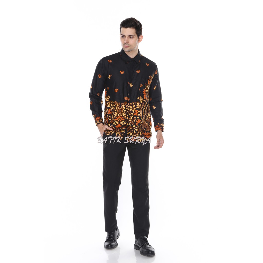 Kemeja Batik Pria Lengan Panjang Batik Solo Motif Hitam Setengah Kembang