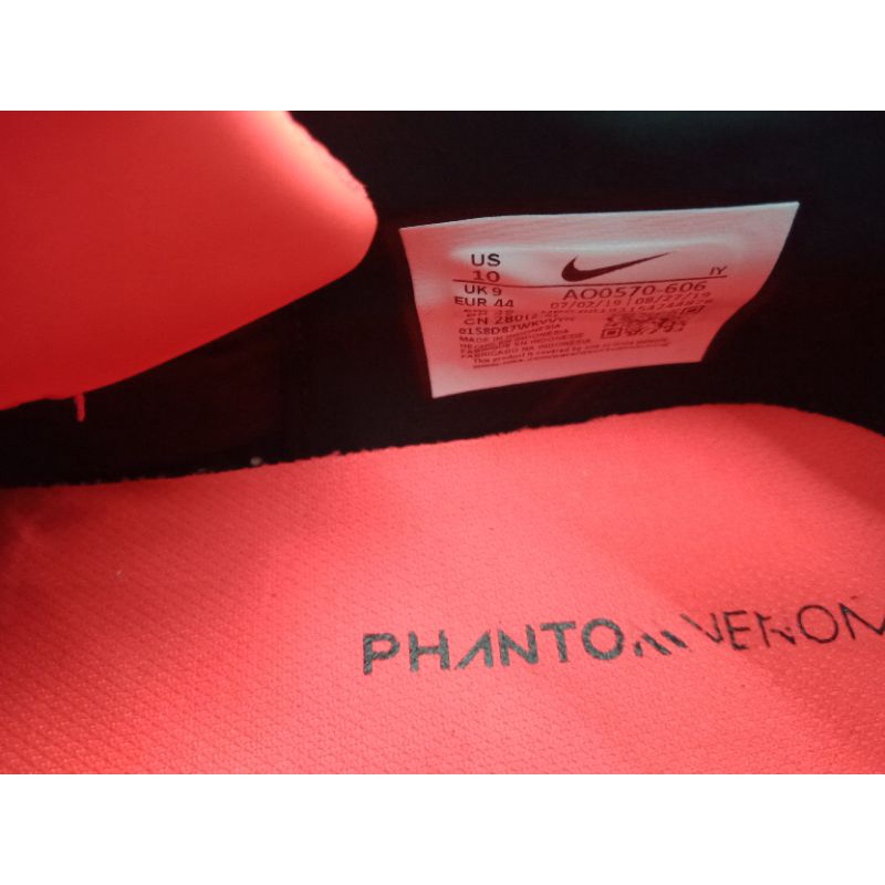 Sepatu Futsal Phantom venom nike