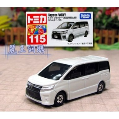 toyota voxy tomica