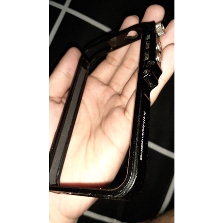 Trigger Bumper iPhone 4/4s Black (4th Design) MINUS TALI 