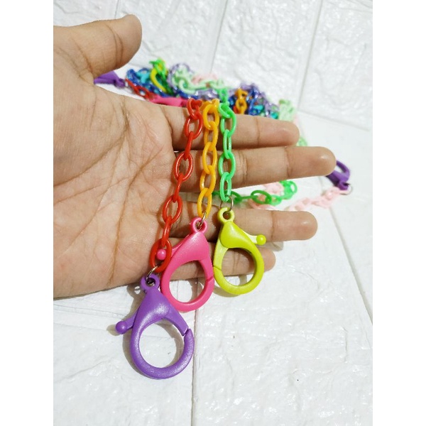 MS16 Masker Strap Rantai Warna Polos