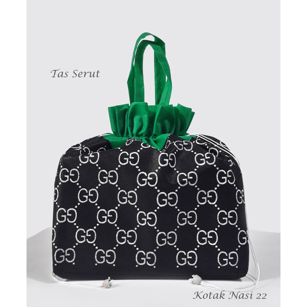 

Tas Hajatan Goodie Bag Serut 22 CC Hijau Hitam