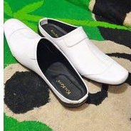 sepatu slop pria // sepatu habaib //hitam polos//putih polos