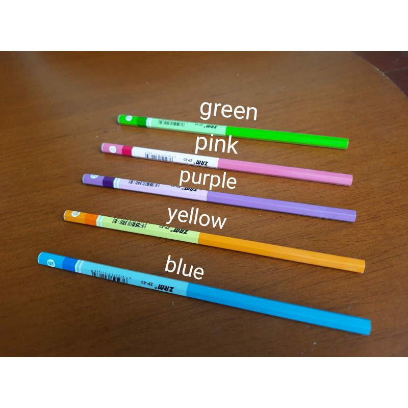 

pensil kayu pensil 2B bagus tebal kayu mudah di raut