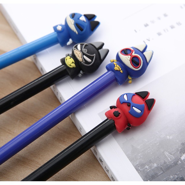 

TERBARU Pulpen Gel Black Panther 0.5 mm Tinta Hitam
