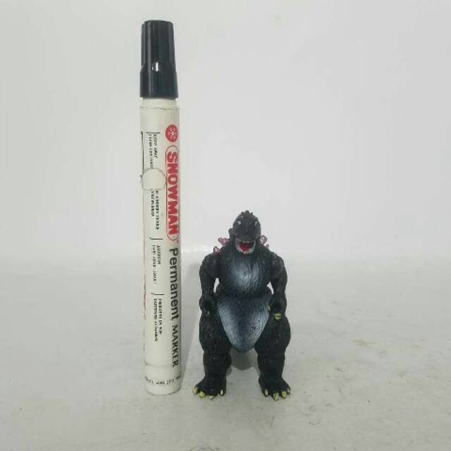 mainan action figure
Shin godzilla atomic blast
godzilla purple
godzilla movie
tinggi sekitar 3 inch