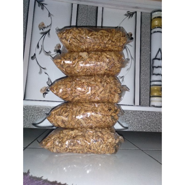 

Paket leseller 5kg basreng pedas daun jeruk(bisa riqwes pakai standypot)