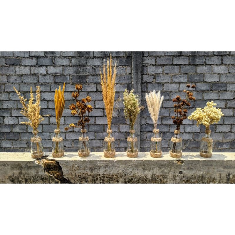 Set bunga kering + Vas botol kaca  / Bunga kering aesthetic / Bunga hias