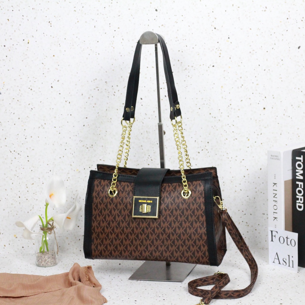 M*chael Kors TurnLock Shoulder bag 2153(FreeDustbag)