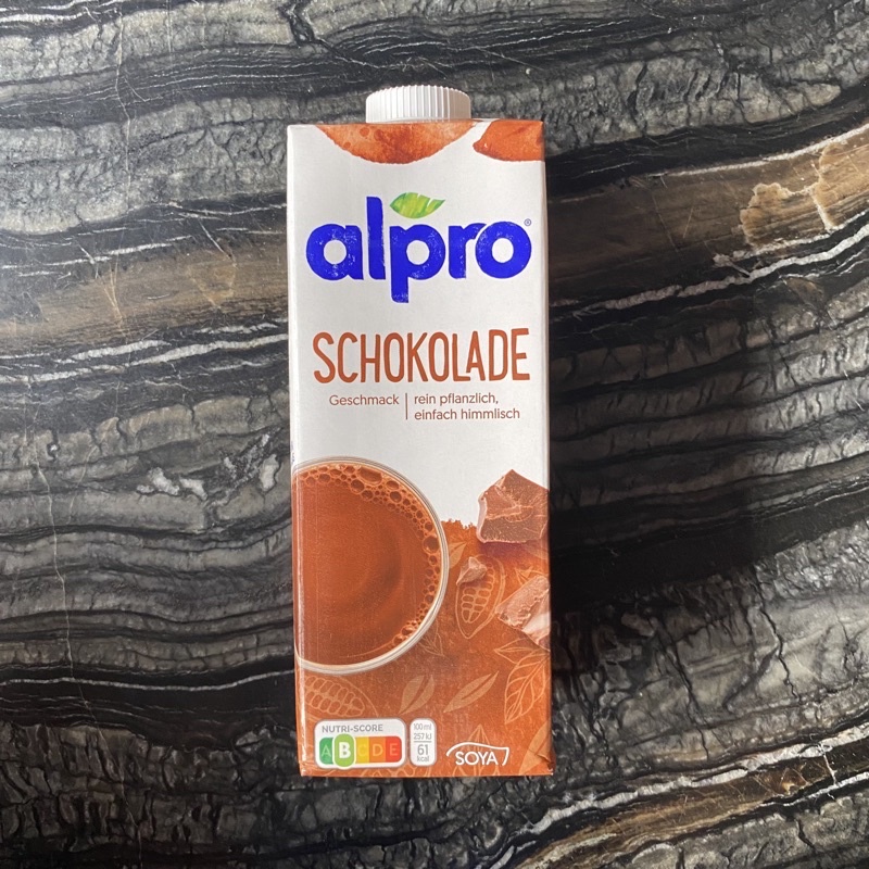 SALE EXP JUN 22 - Alpro Soya Coklat 1 Liter Alpro Milk Soy Chocolate ALPRO SCHOKOLADE 1 Liter Non Da