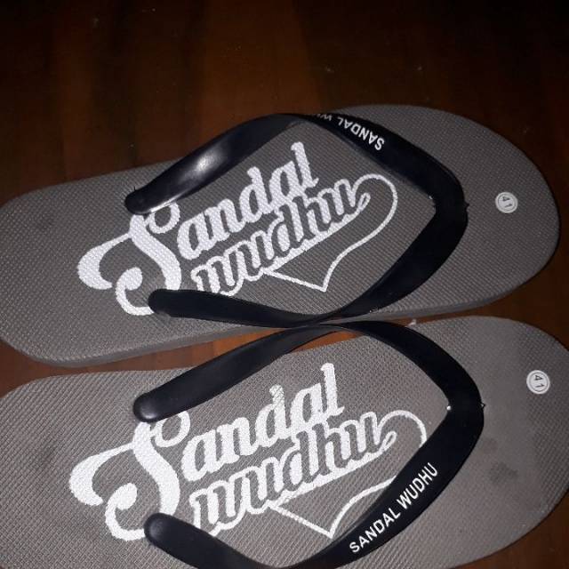 Sandal wudhu
