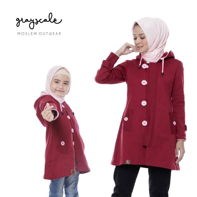Jaket couple keluarga ibu dan anak perempuan warna merah hati