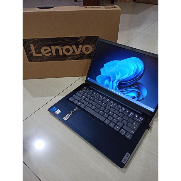 Laptop Lenovo Ideapad Slim 3i 14ITL6 i5 8gb 512gb