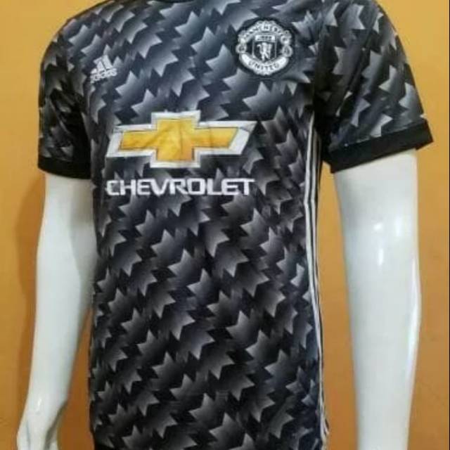 Jersey Manchester United away musim 2017/2018