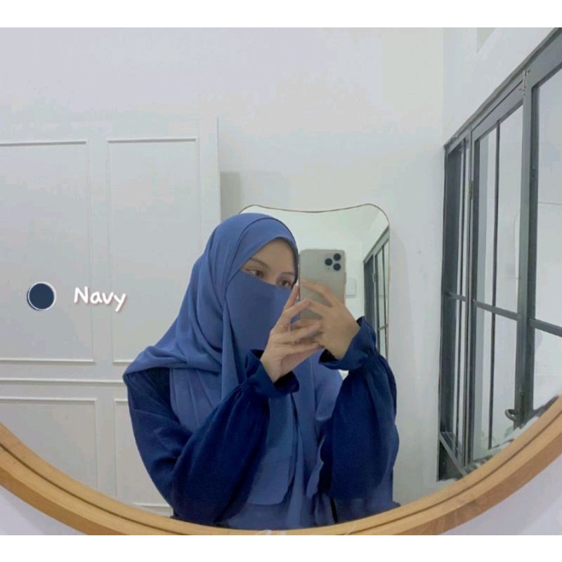 DISKON AWAL BULAN  (PRELOVED) EYRA DRESS , CRINCKLE AIR FLOW NAVY BY WARDAH MAULINA DAILY