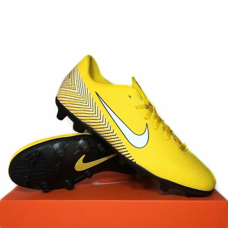 Sepatu bola nike mercurial vapor 12 club FG