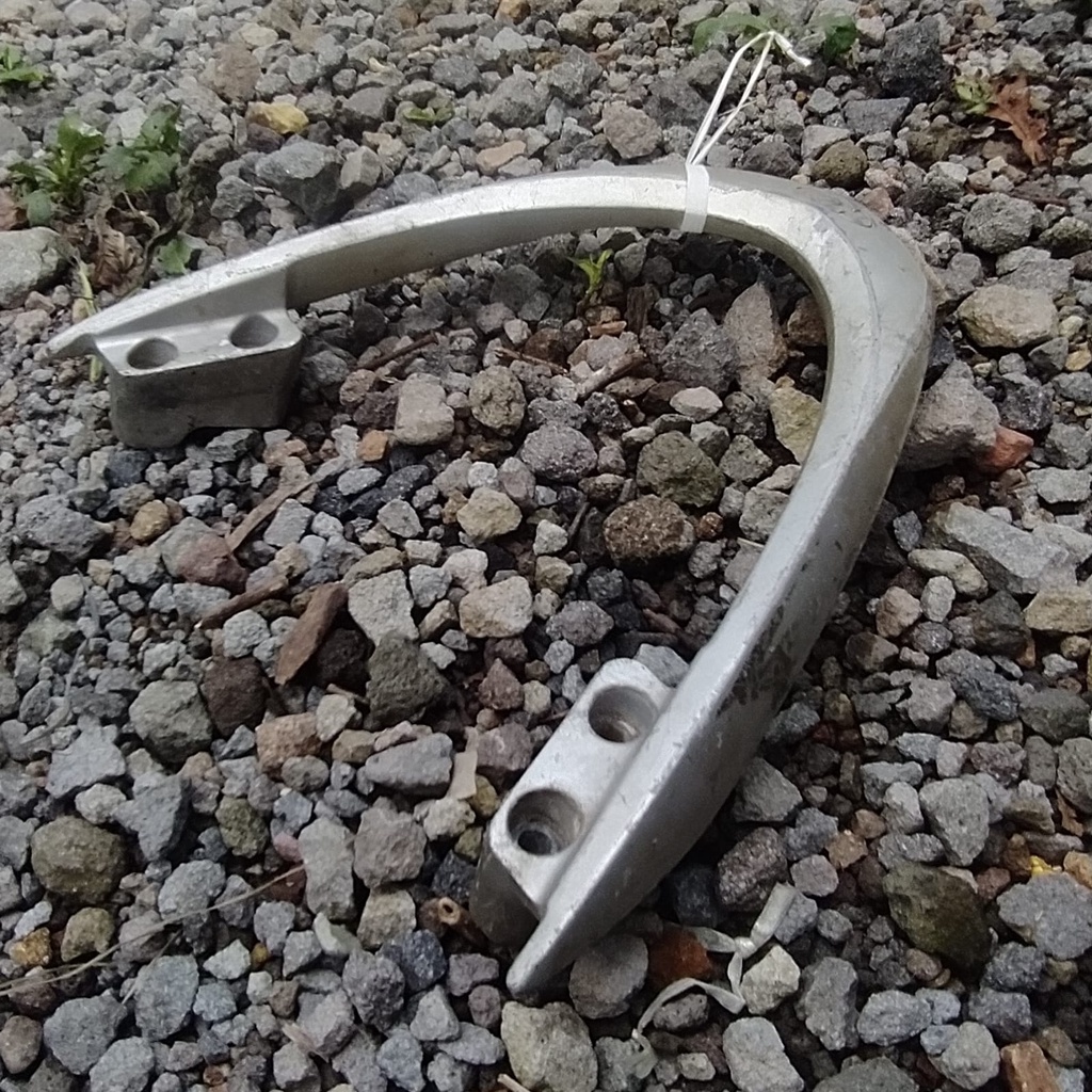 begel behel pegangan tangan belakang Kymco free Lx